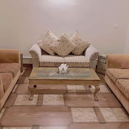Royal Grace Guest House İslamabad Dış mekan fotoğraf