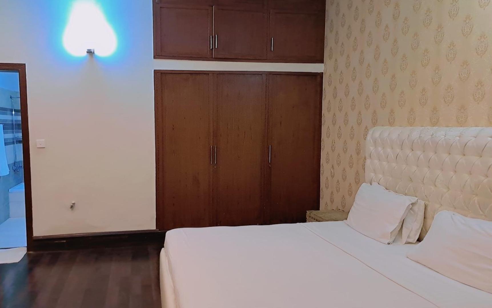 Royal Grace Guest House İslamabad Dış mekan fotoğraf