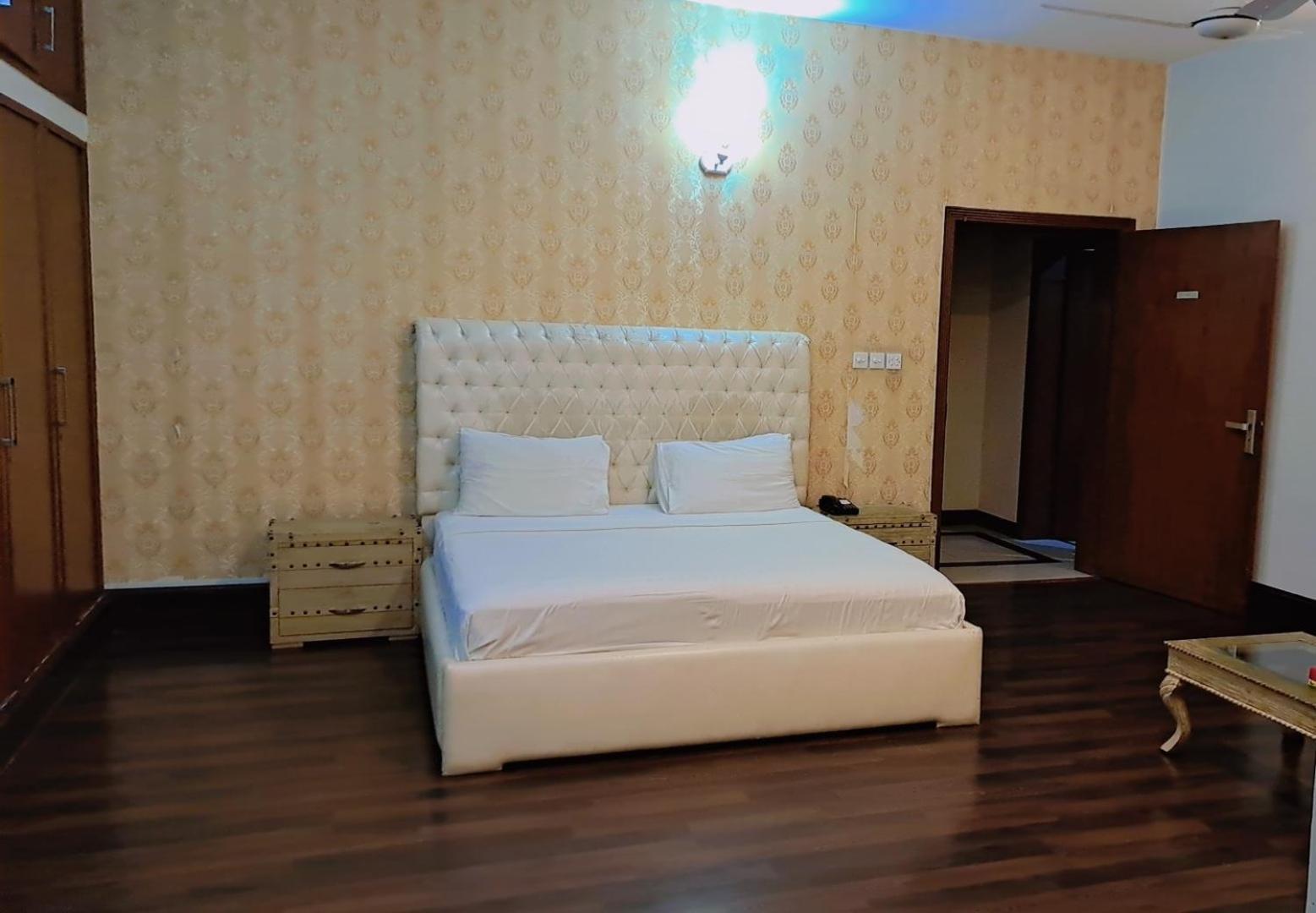 Royal Grace Guest House İslamabad Dış mekan fotoğraf