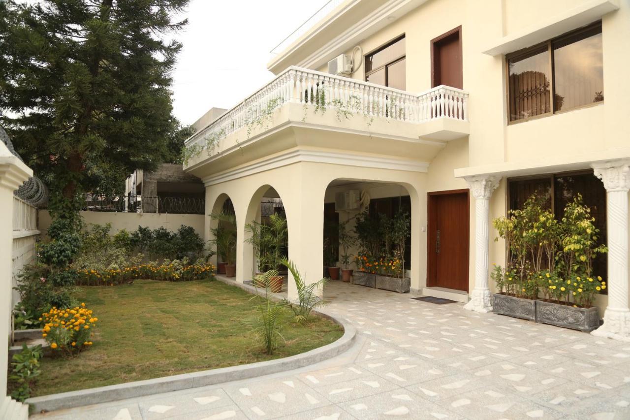 Royal Grace Guest House İslamabad Dış mekan fotoğraf