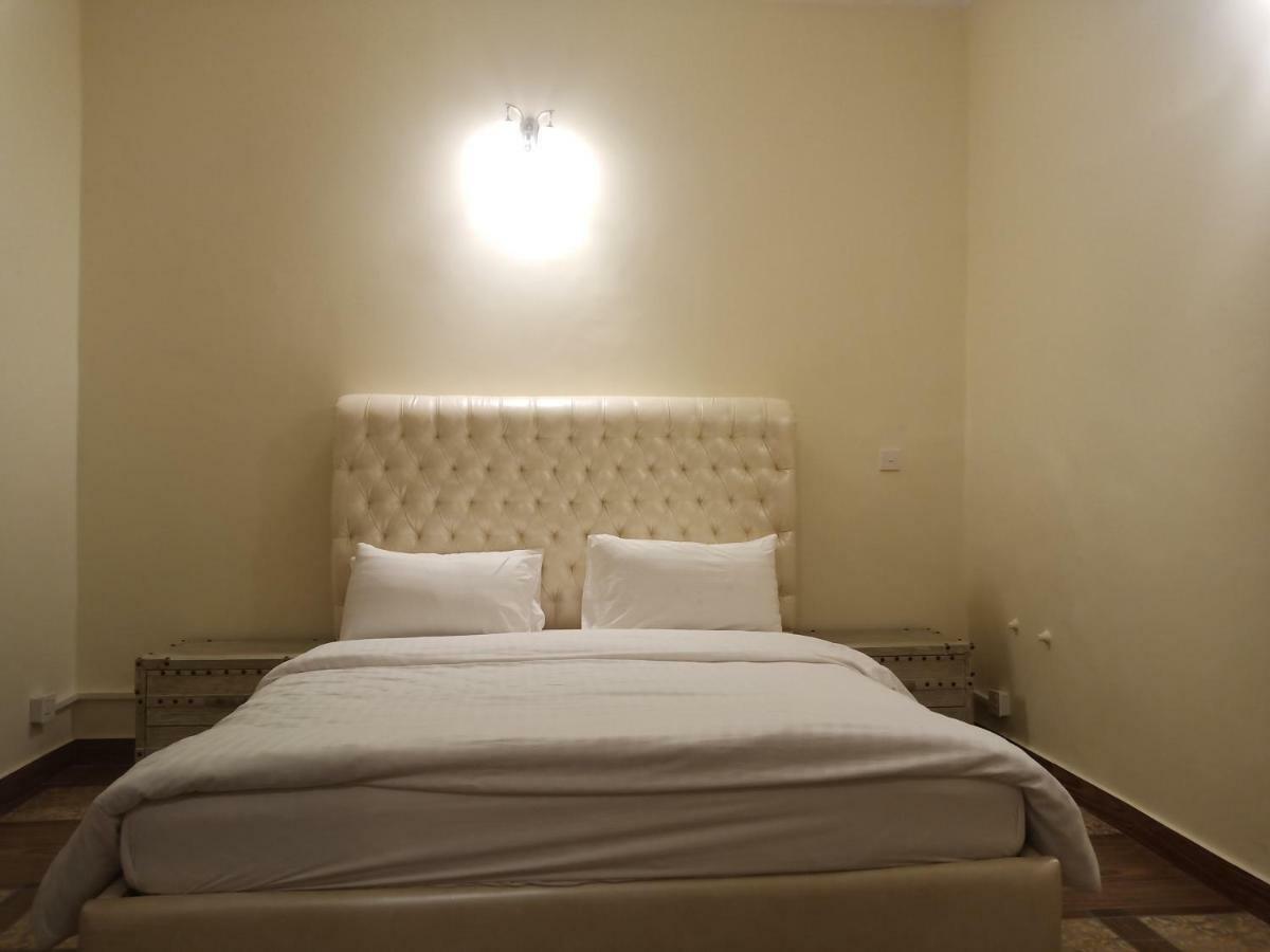 Royal Grace Guest House İslamabad Dış mekan fotoğraf